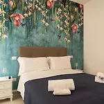 Couette-café Relais Vittorio Veneto - Luxotel & Apartotel By Leading 4*