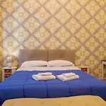 Couette-café Relais Vittorio Veneto - Luxotel & Apartotel By Leading