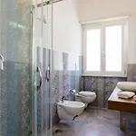 Relais Vittorio Veneto - Luxotel & Apartotel By Leading Salernes