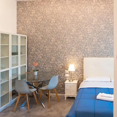 Bed & Breakfast Relais Vittorio Veneto - Luxotel & Apartotel