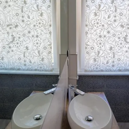 Relais Vittorio Veneto - Luxotel & Apartotel By Leading Nocleg ze śniadaniem Salerno